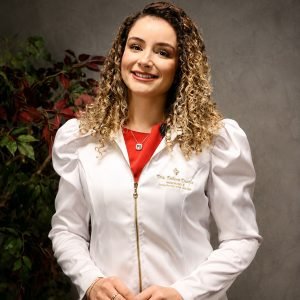 Dra. Débora Vieira une tecnologia e cuidado em cada atendimento